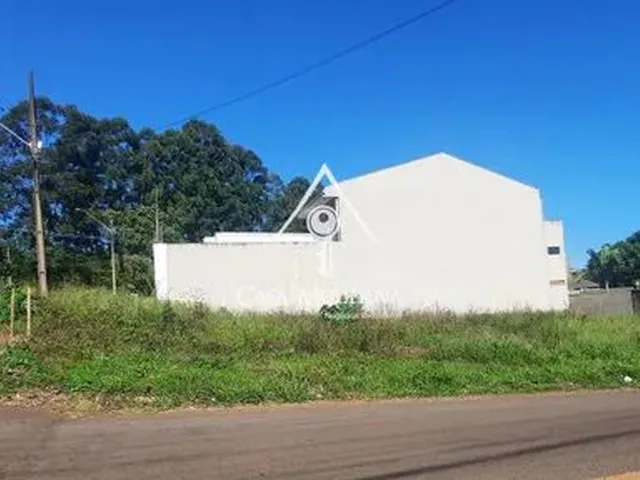 Imagem: Terreno de Esquina À Venda no Bairro Pacaembu