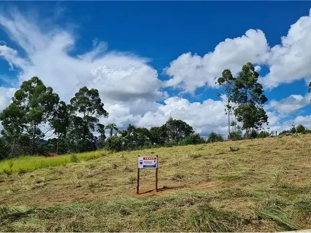 Imagem: Lote À Venda em Toledo Mg