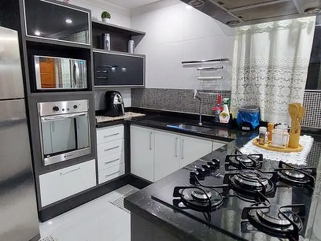 Imagem: Vendo Casa Toda Decorada, com Piso de Porcelanato