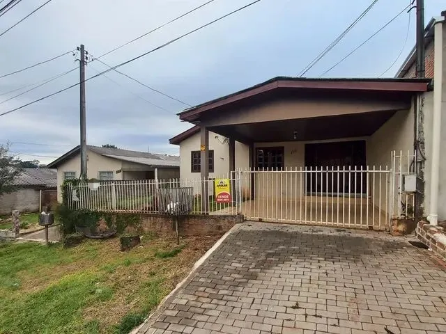 Imagem: Casa Localizada no Bairro Planalto com Área