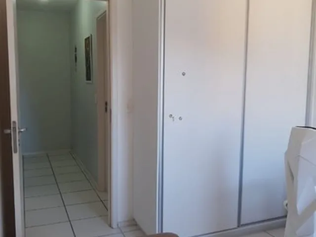 Imagem 3: Apartamento Três Quartos Ponta Verde
