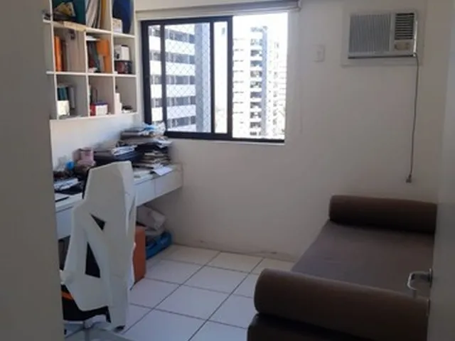 Imagem 12: Apartamento Três Quartos Ponta Verde