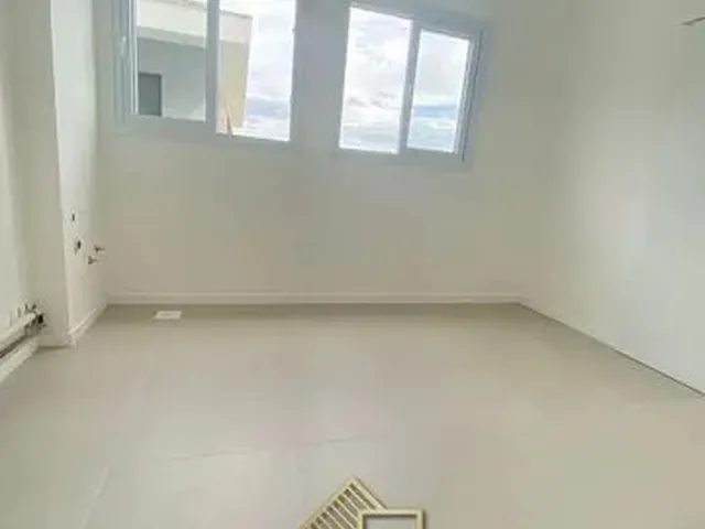 Imagem 14: Apartamento para Venda em Florianópolis, Cachoeira do Bom Jesus, 2 Dormitórios, 1