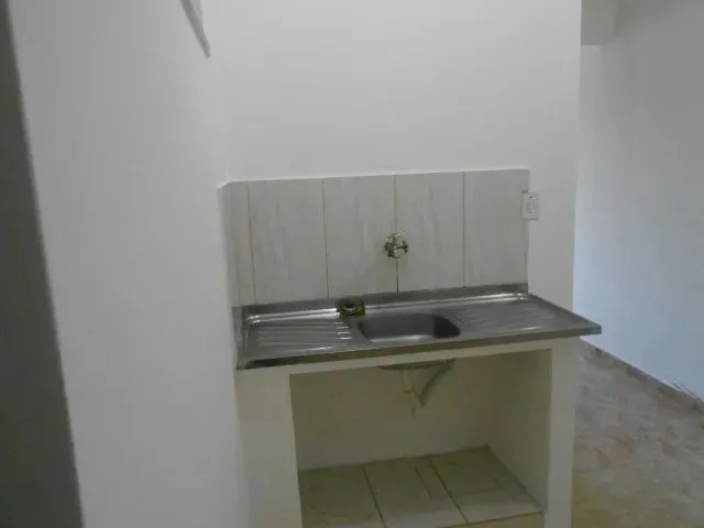 Imagem 2: Alugo Excelente Quitinete Otima Localização no Centro Macaé