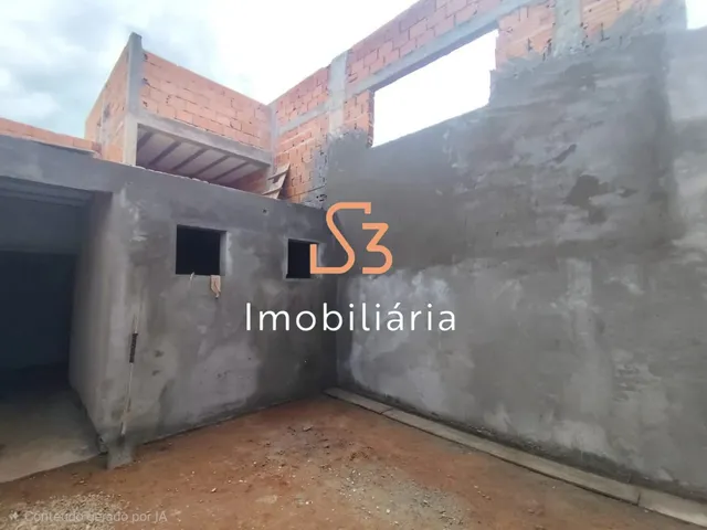 Imagem 3: Aluguel de Barracão Comercial de Alto Padrão no Santa Mônica, Uberlândia-MG: 1 sala
