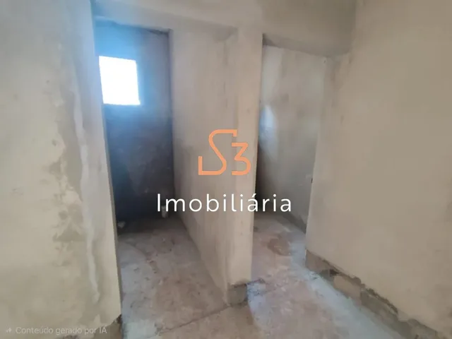 Imagem 2: Barracão comercial para locação no bairro Santa Mônica em Uberlândia-MG: 1 sala, 2