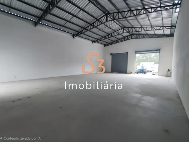 Imagem 8: Barracão Comercial para Locação em Uberlândia-MG, Bairro Santa Mônica: 1 Sala, 2