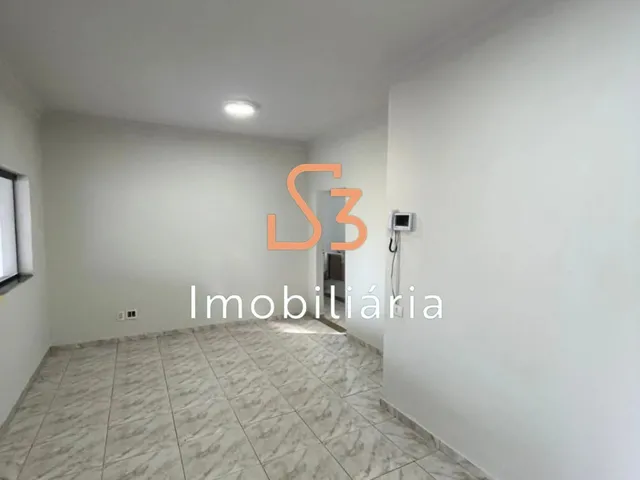 Imagem 5: Casa para locação em Uberlândia-MG, bairro Saraiva: 3 quartos, 1 suíte, 1 sala, 2