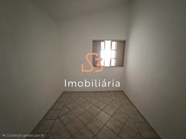 Imagem 7: Imperdível Casa para Locação em Uberlândia-MG, no Bairro Granada: 3 Quartos, 1 Sala