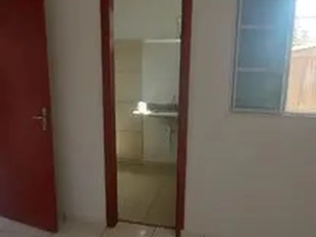 Imagem 5: Aluga-Se, Casa na Nova Campo Grande, 2 Quartos
