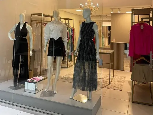 Imagem 10: Loja de Roupas Galpão / depósito com venda por R$29.900