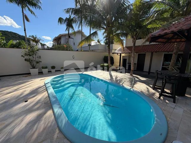 Imagem 7: Casa para locação 2 dormitórios 01 suíte, piscina, Ressacada Itajaí SC