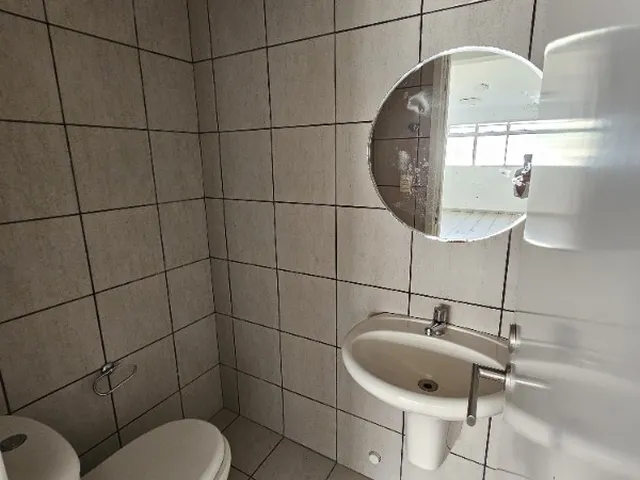 Imagem 13: CASA EDIFICADA EM 2 PAVIMENTOS, PARA VENDA!