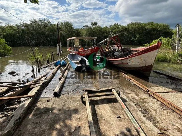 Imagem: Imóvel c/aprox. 900 m2 de terreno e 380