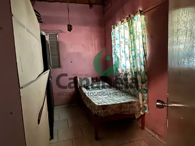 Imagem 12: Imóvel c/aprox. 900 m2 de terreno e 380 m2 de a/c, com 18 m de frente para trecho