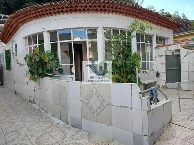 Imagem 4: Casa para Aluguel Tem 168 Metros Quadrados com 5 Quartos em Centro - Petrópolis - Rj