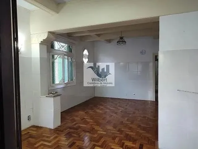 Imagem 5: Casa para Aluguel Tem 168 Metros Quadrados com 5 Quartos em Centro - Petrópolis - Rj