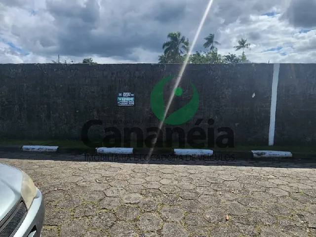 Imagem: Terrenos com Excelente Localização para