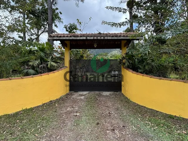 Imagem: Casa de Campo com 7 Suítes Disponível
