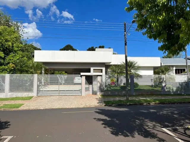 Imagem: Linda Casa de Alto Padrão, Localizada Próximo