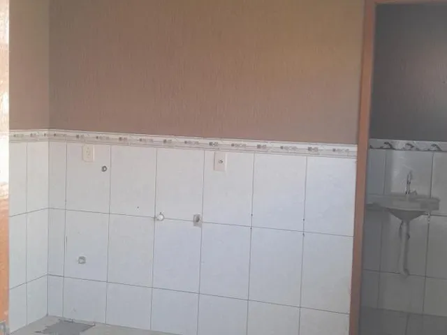Imagem 14: Casa com 02 dormitórios com opção para o terceiro dormitório, mais pátio nos fundos