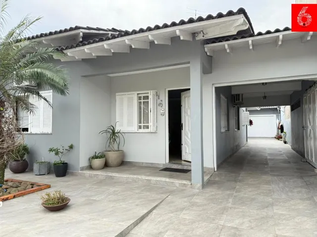 Imagem 3: Casa com 03 dormitórios com suíte em ótima localização em Cachoeirinha