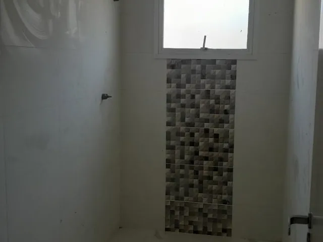Imagem 9: Casa de Alvenaria com 03 dormitórios uma suíte, muito bem localizado em Cachoeirinha