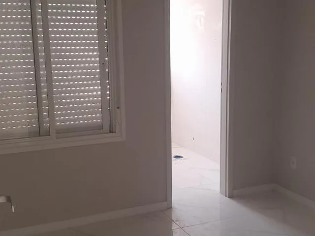 Imagem 12: Casa de Alvenaria com 03 dormitórios uma suíte, muito bem localizado em Cachoeirinha