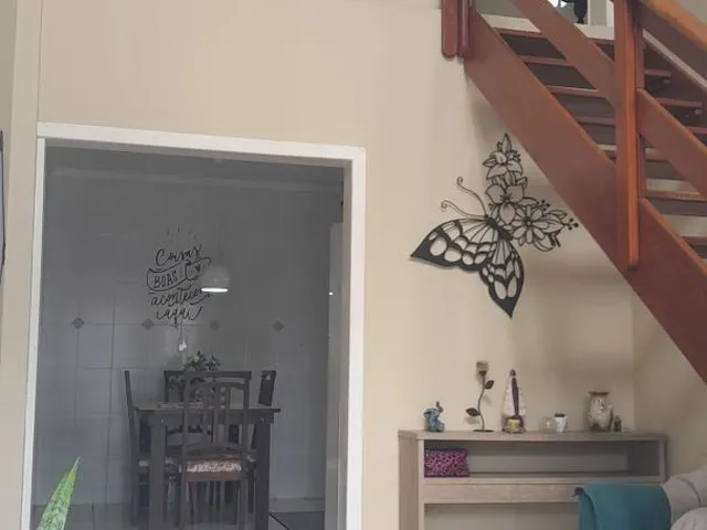 Imagem 4: Excelente casa ampla com 03 dormitórios no bairro Parque da Matriz