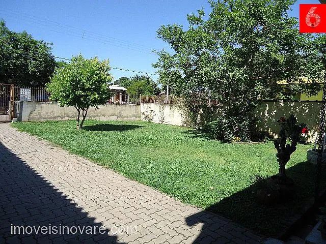 Imagem 2: Casa-Sobrado-Condomínio com 3 Dormitorio(s) localizado(a) no bairro Bethania em