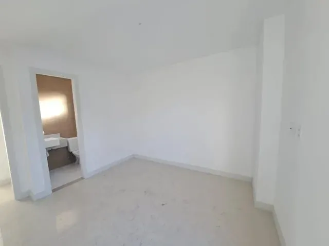 Imagem 2: Apartamento para Venda com 76M com 3 Quartos com Suíte em Jardim da Penha - Vitória - Es