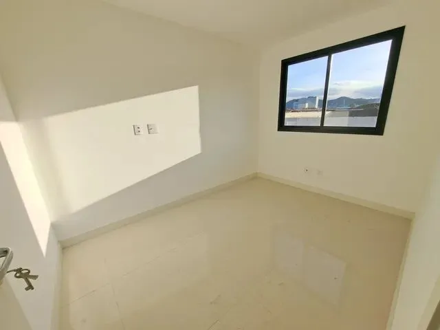 Imagem 4: Apartamento para Venda com 76M com 3 Quartos com Suíte em Jardim da Penha - Vitória - Es
