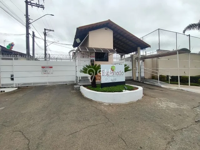 Imagem: Casa de Condomínio com 3 Quartos, Cidade