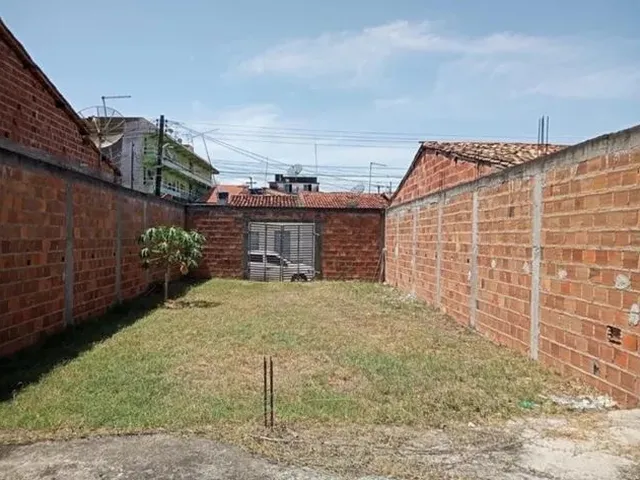 Imagem: Terreno na Rua 7 de Setembro, Bairro Centro/São