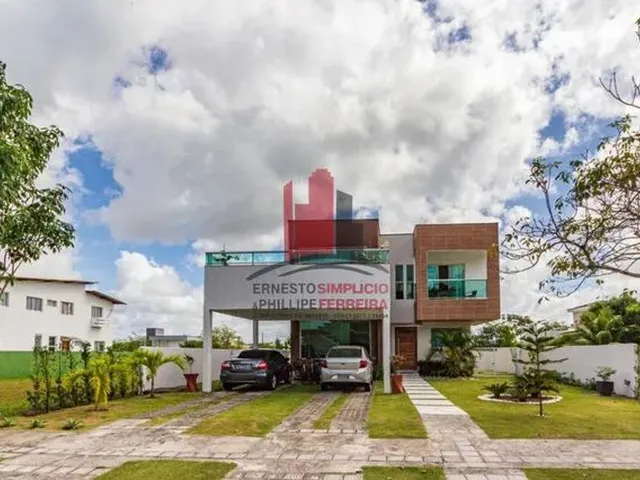 Imagem: A casa em condomínio possui 5 Dormitórios, 2 Suítes, 5