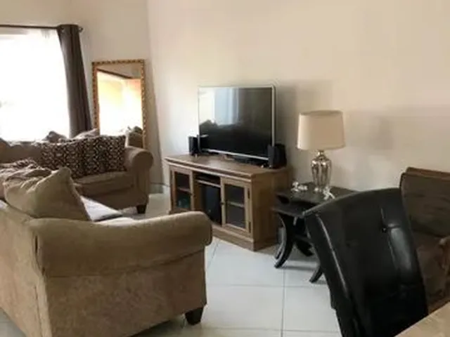 Imagem 6: Sobrado Condomínio Abranches