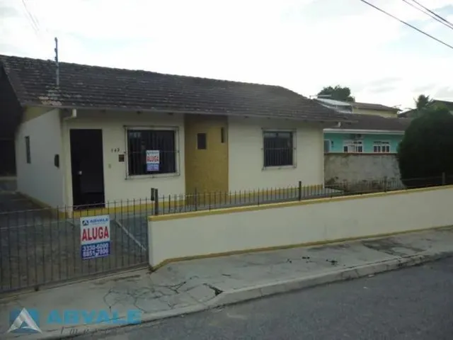 Imagem 1: Blumenau - Casa Padrão - Velha Central