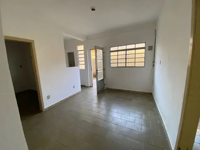 Imagem: Aluga Barracao 2 Quartos Bairro Monte Castelo