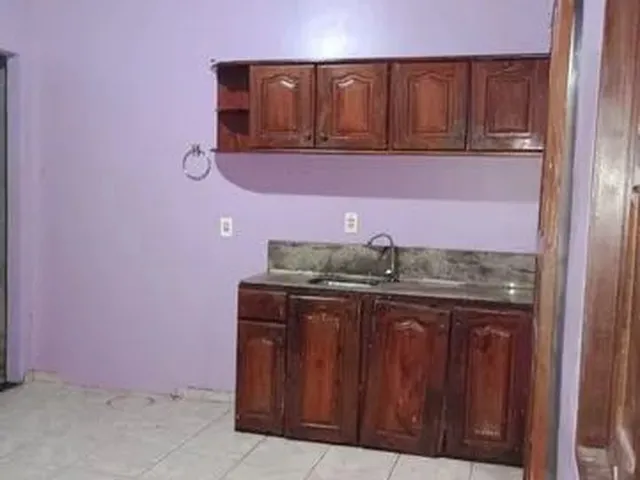 Imagem 1: Alugo Kitnet. 1 Vaga na garageme1 Dormitório