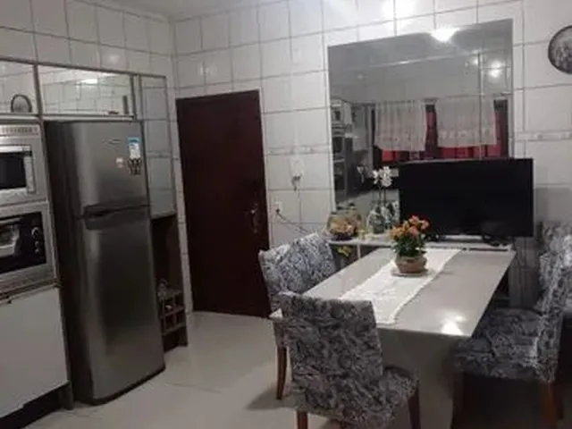 Imagem 2: República Feminina Aluga-Se Quartos