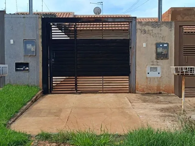 Imagem 1: Casa no Jd Itamaracá Bem Espaçosa, Arrejada com Ótima Localização