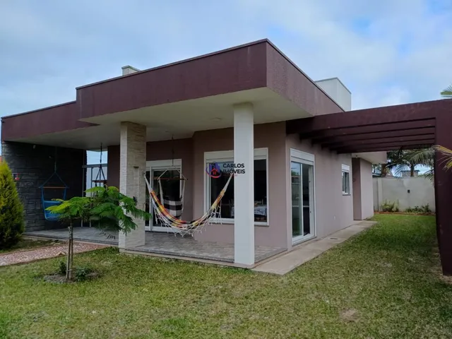 Imagem 1: Ótima Casa à Venda em Curumim/Capão da Canoa - 130m²