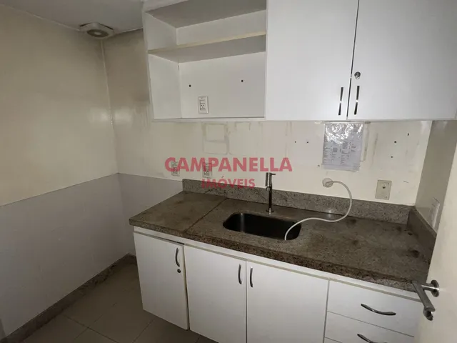 Imagem 2: Andar comercial, prédio ótimo padrão, Centro RJ