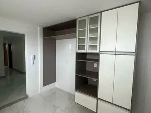 Imagem: Apartamento no Centro com 03 Quartos Sendo