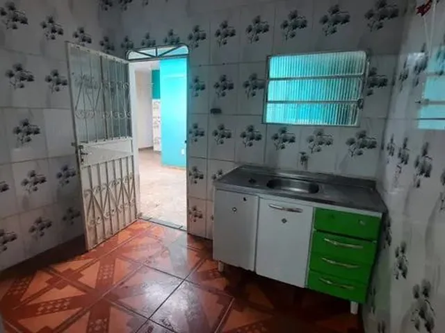 Imagem: Casa em Rua Pública