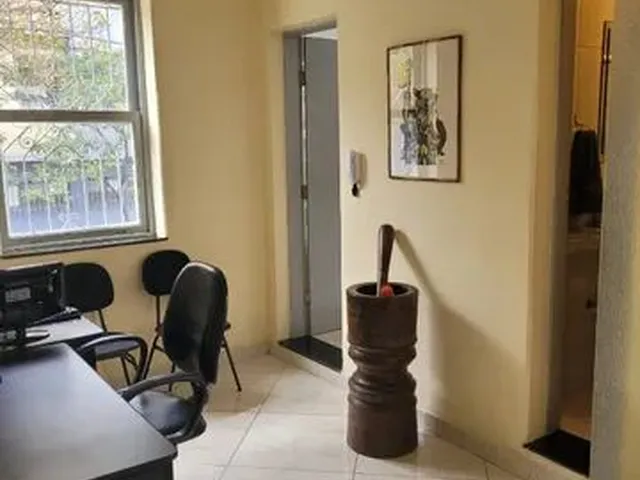 Imagem 6: Casa Comercial na Floresta