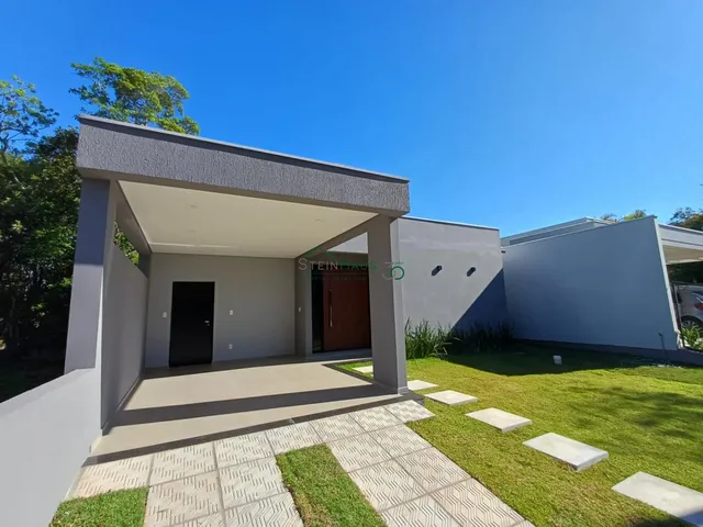 Imagem: Casa com 3 Dormitorio(s) localizado(a) no