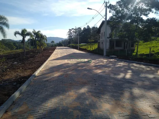Imagem: Terreno com 3 Dormitorio(s) localizado(a)