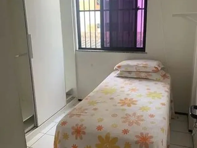 Imagem: Quarto Disponível em Apto no Renascença