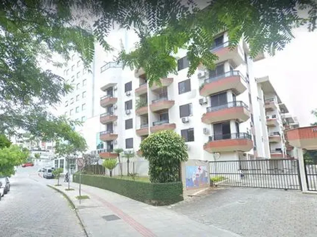 Imagem: Suíte em Apartamento Compartilhado em Frente